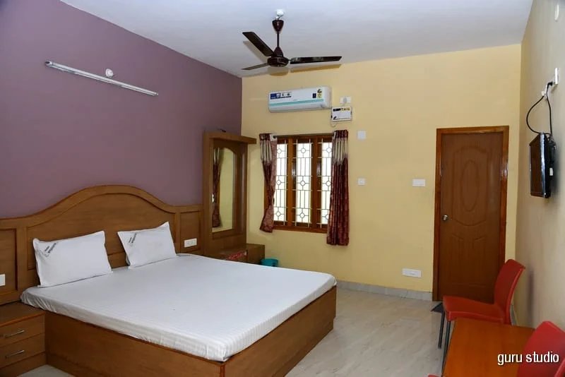 best hotel in sampoorana